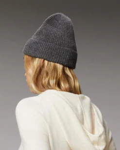 Bonnet A Revers A Petites Cotes