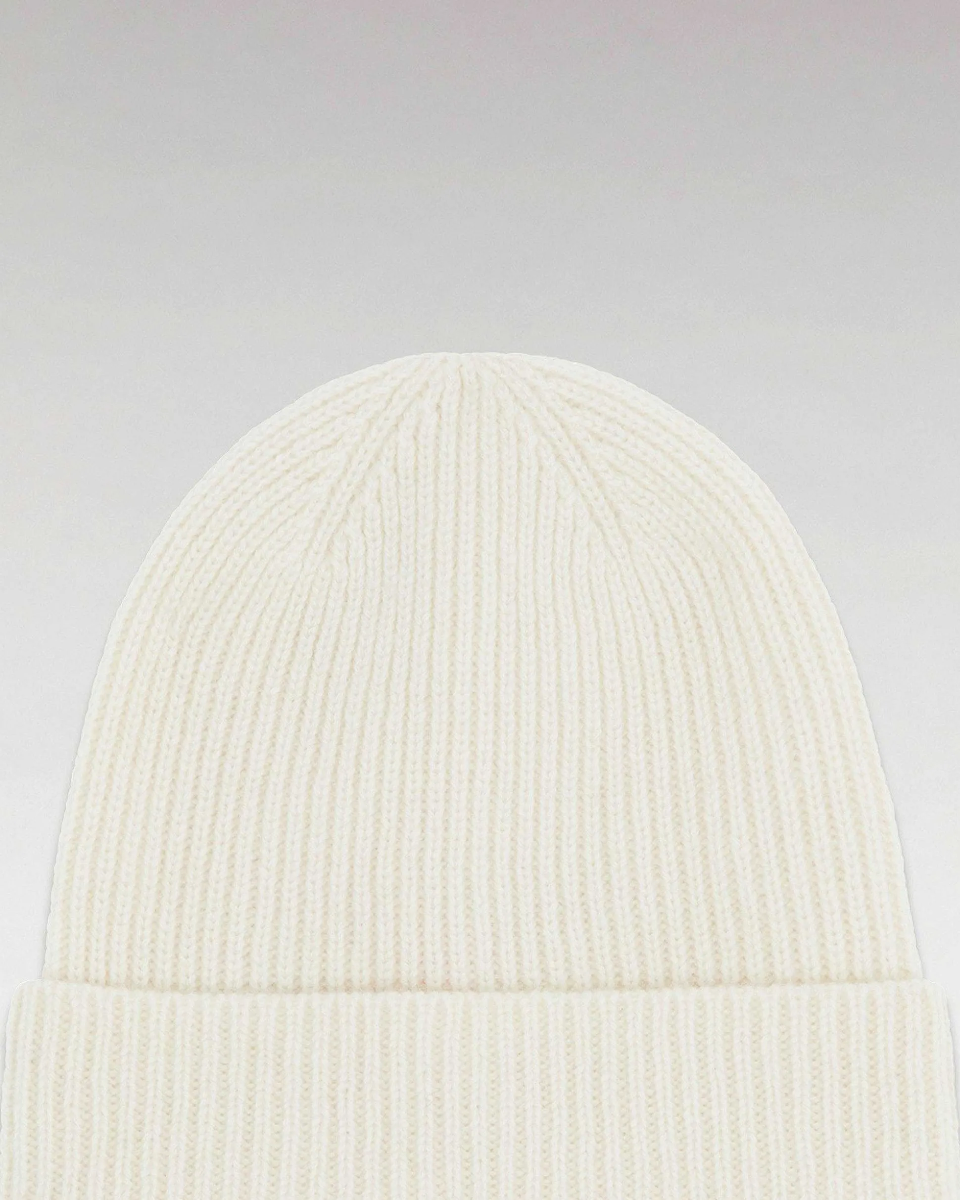 Bonnet A Revers A Petites Cotes