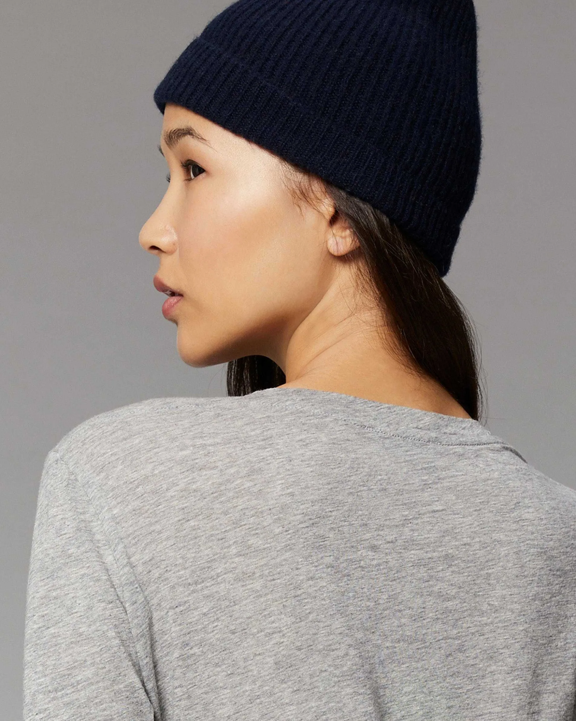 Bonnet A Revers A Petites Cotes