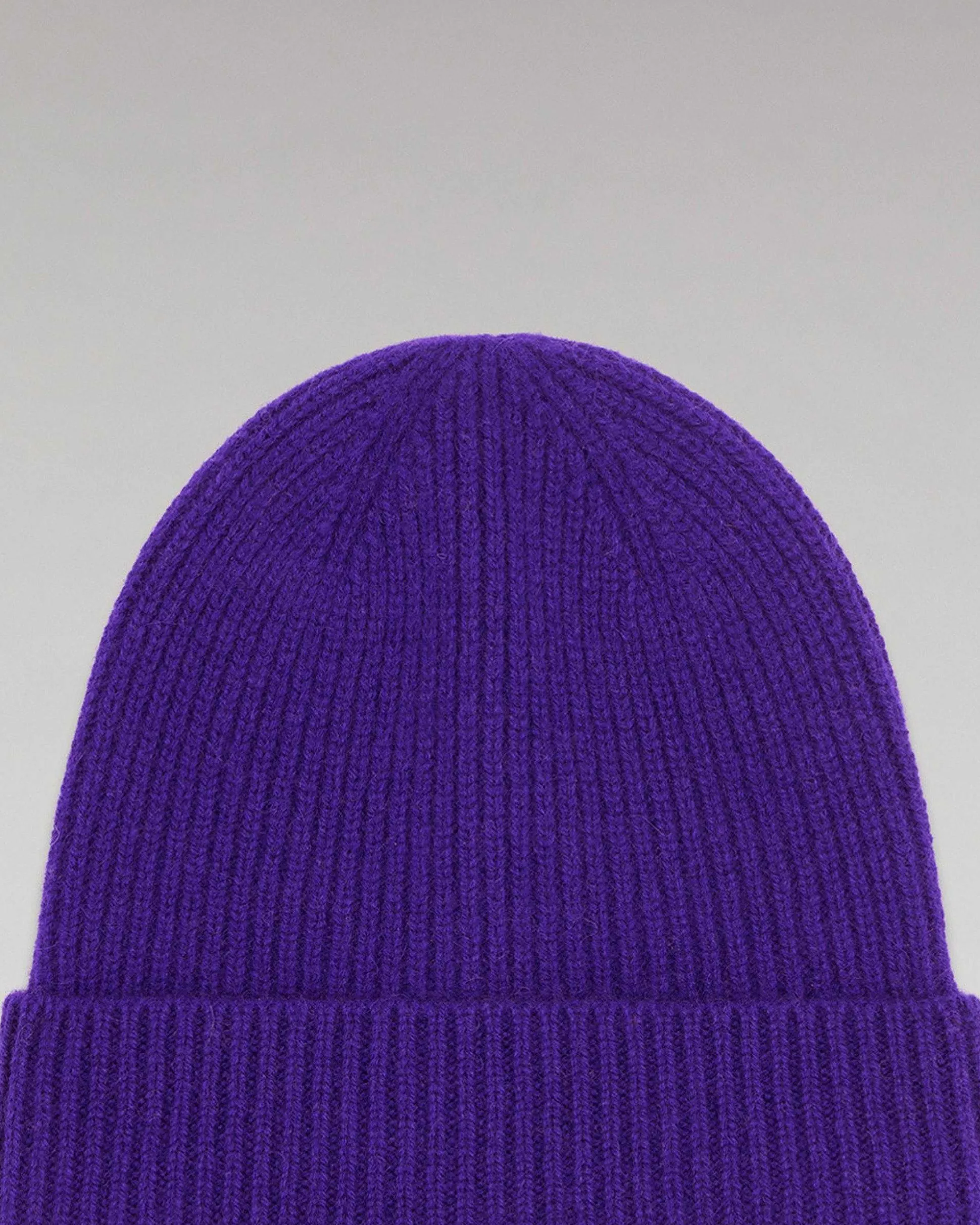 Bonnet A Revers A Petites Cotes