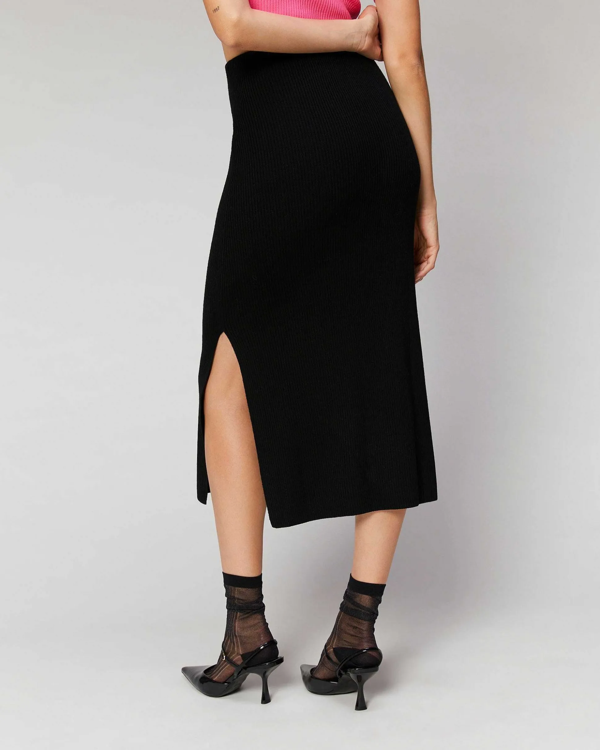 Jupe Mi-Longue A Cotes Fendue