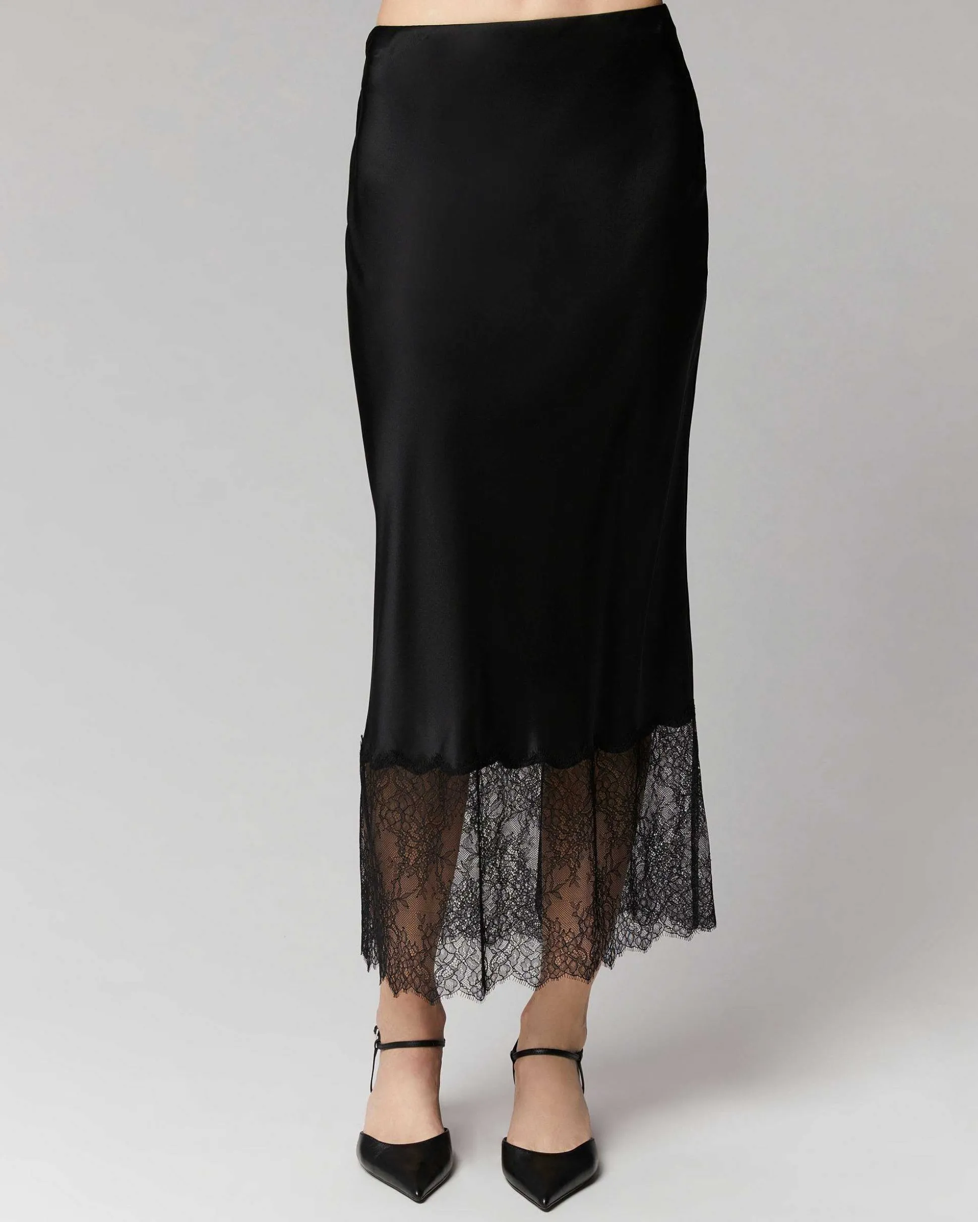 Jupe Mi-Longue Decoupee Dentelle