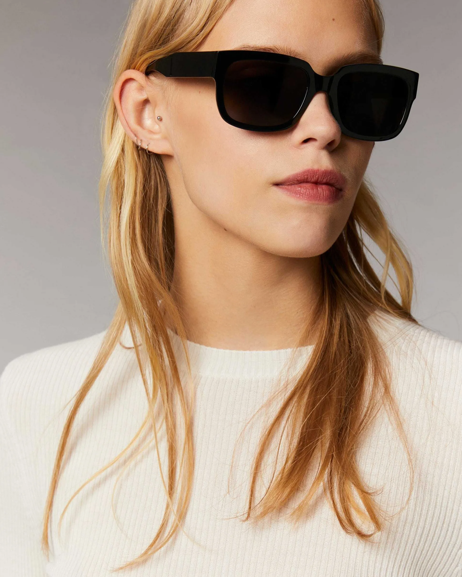 Pull Col Rond A Cotes