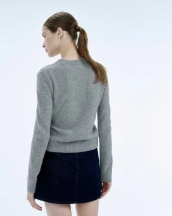 Pull Col Rond Coeur Broderie Future Light