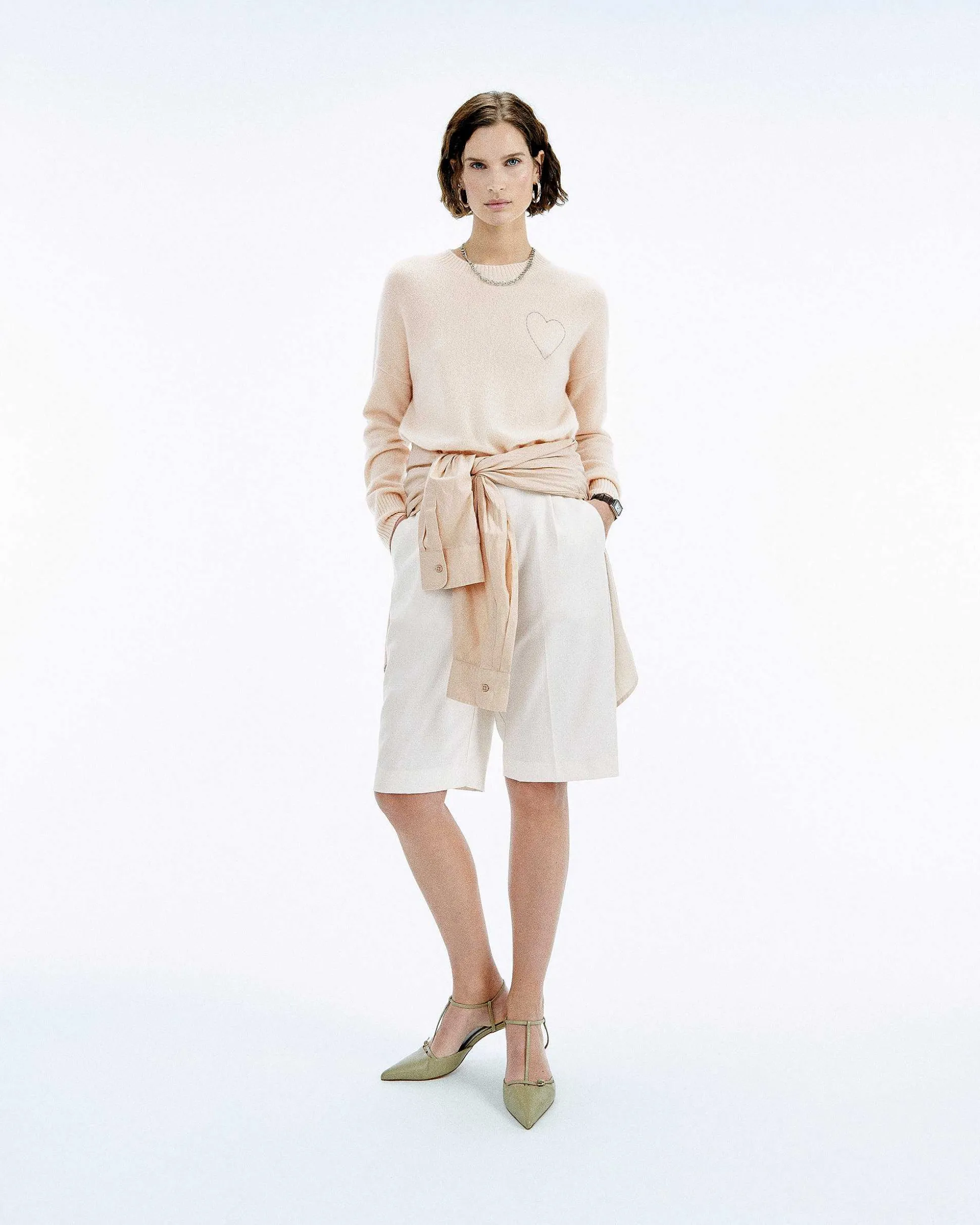 Pull Col Rond Coeur Brode