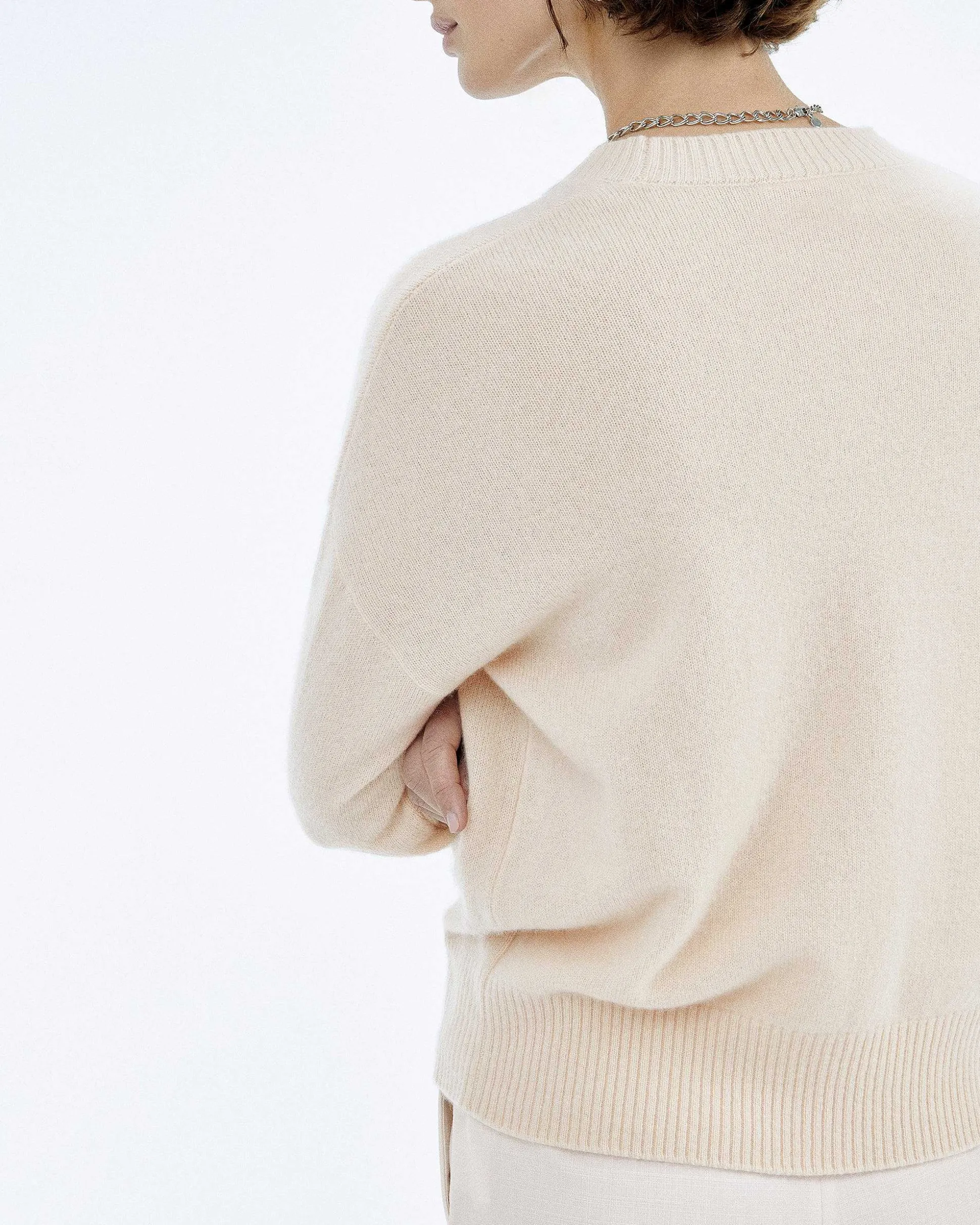 Pull Col Rond Coeur Brode