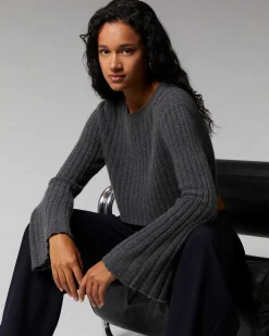 Pull Col Rond Court Manches Evasees