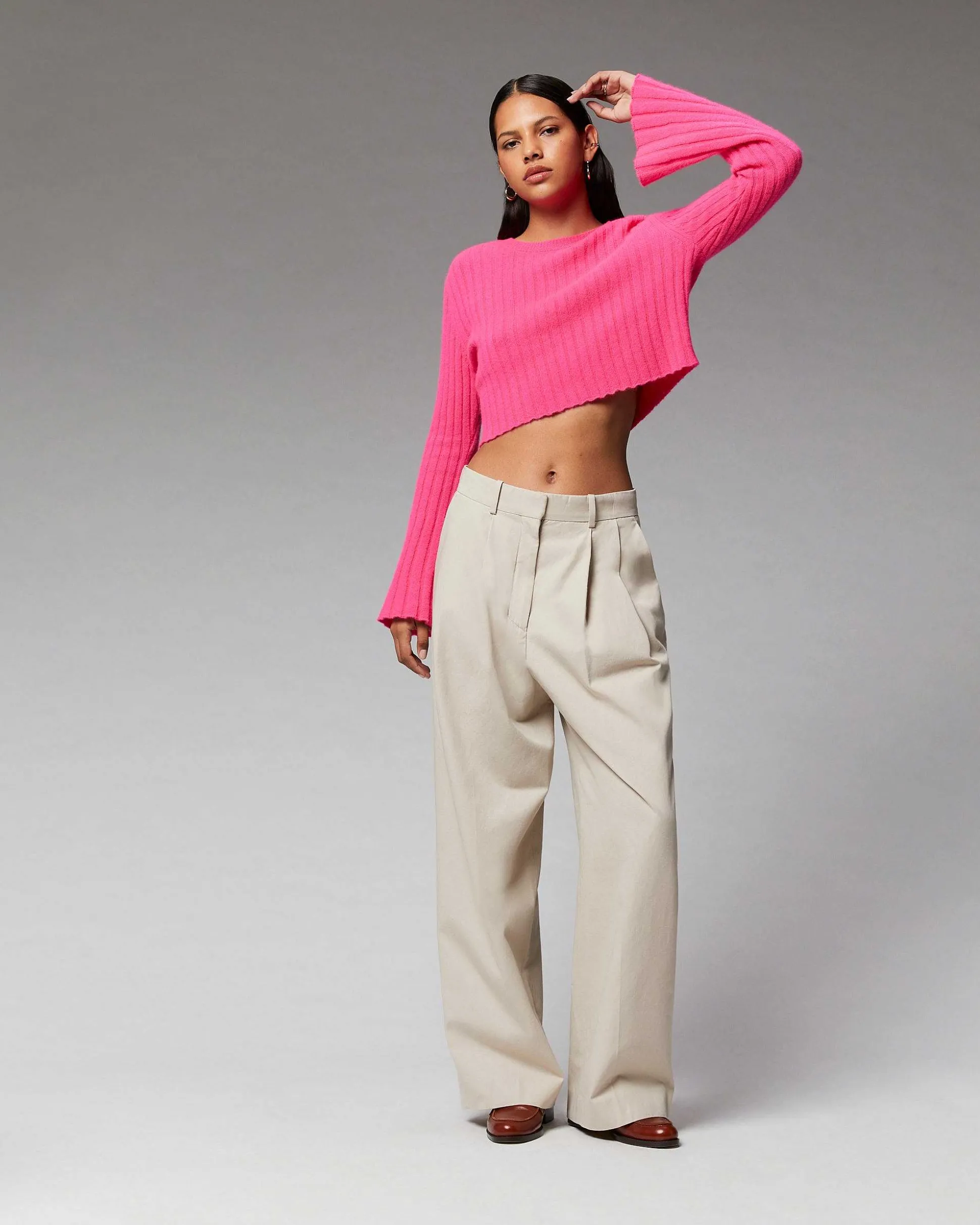 Pull Col Rond Court Manches Evasees