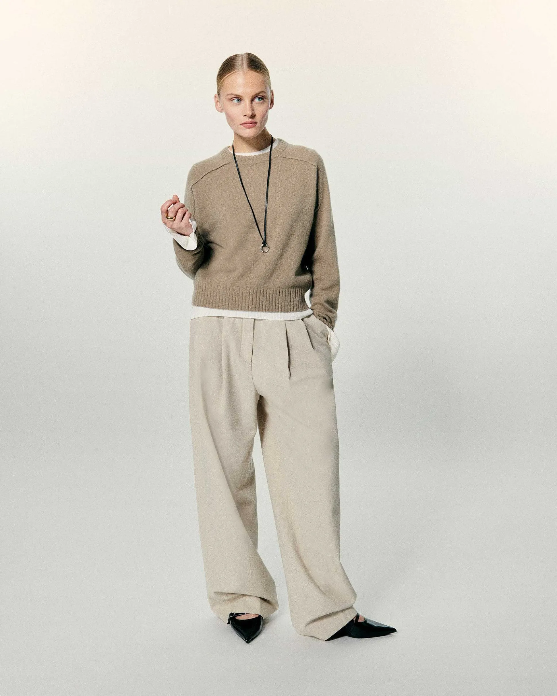 Pull Col Rond Coutures Apparentes