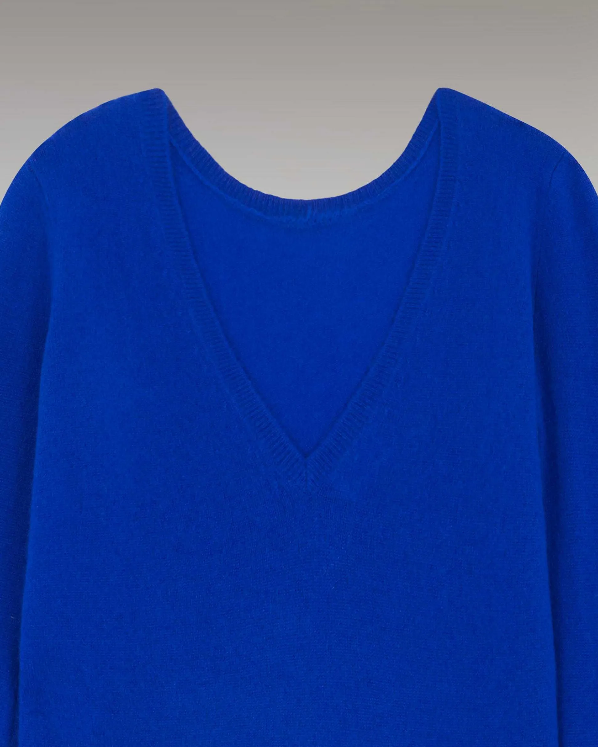 Pull Col Rond Dos Nu Leger