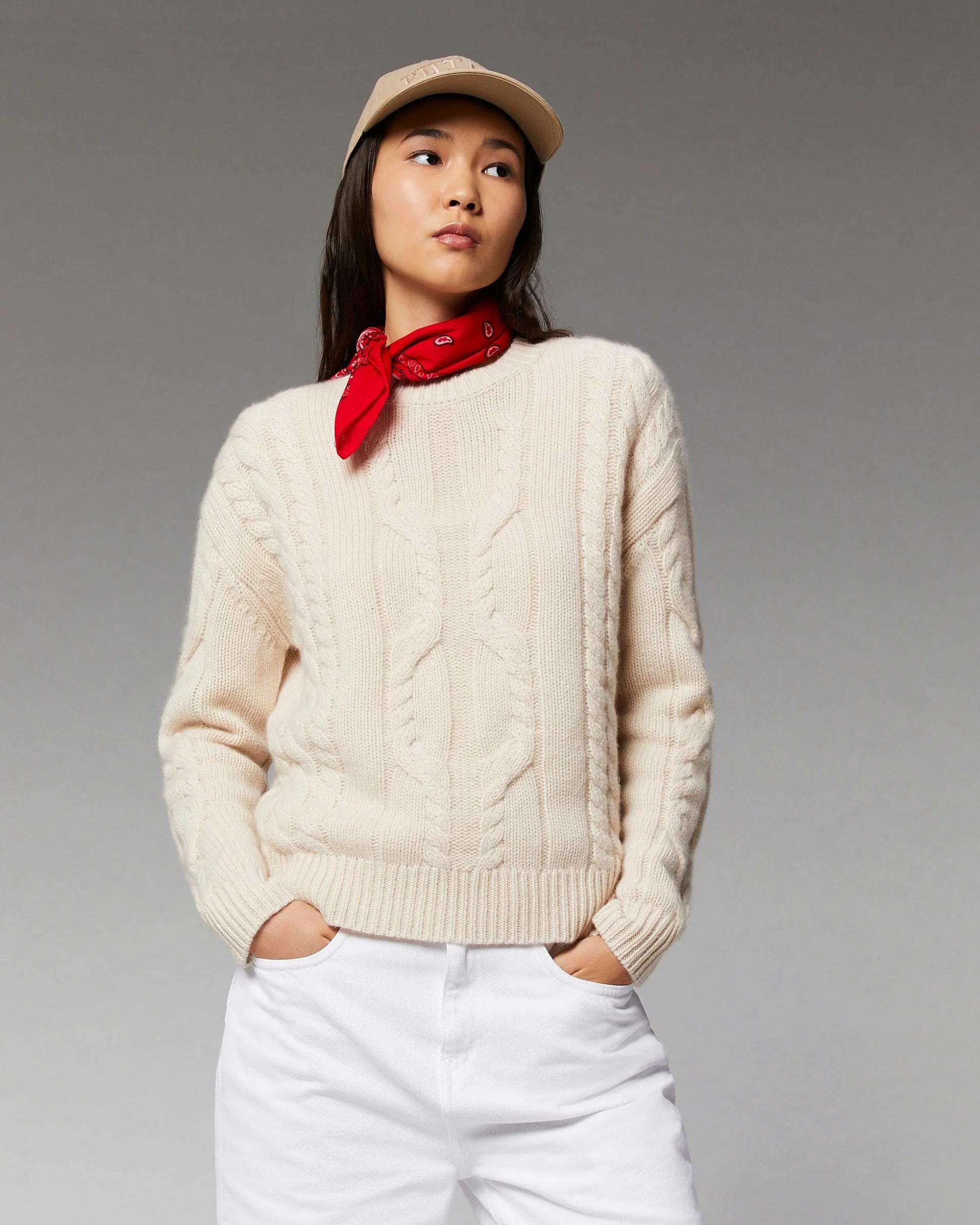 Pull Col Rond Torsades Epais