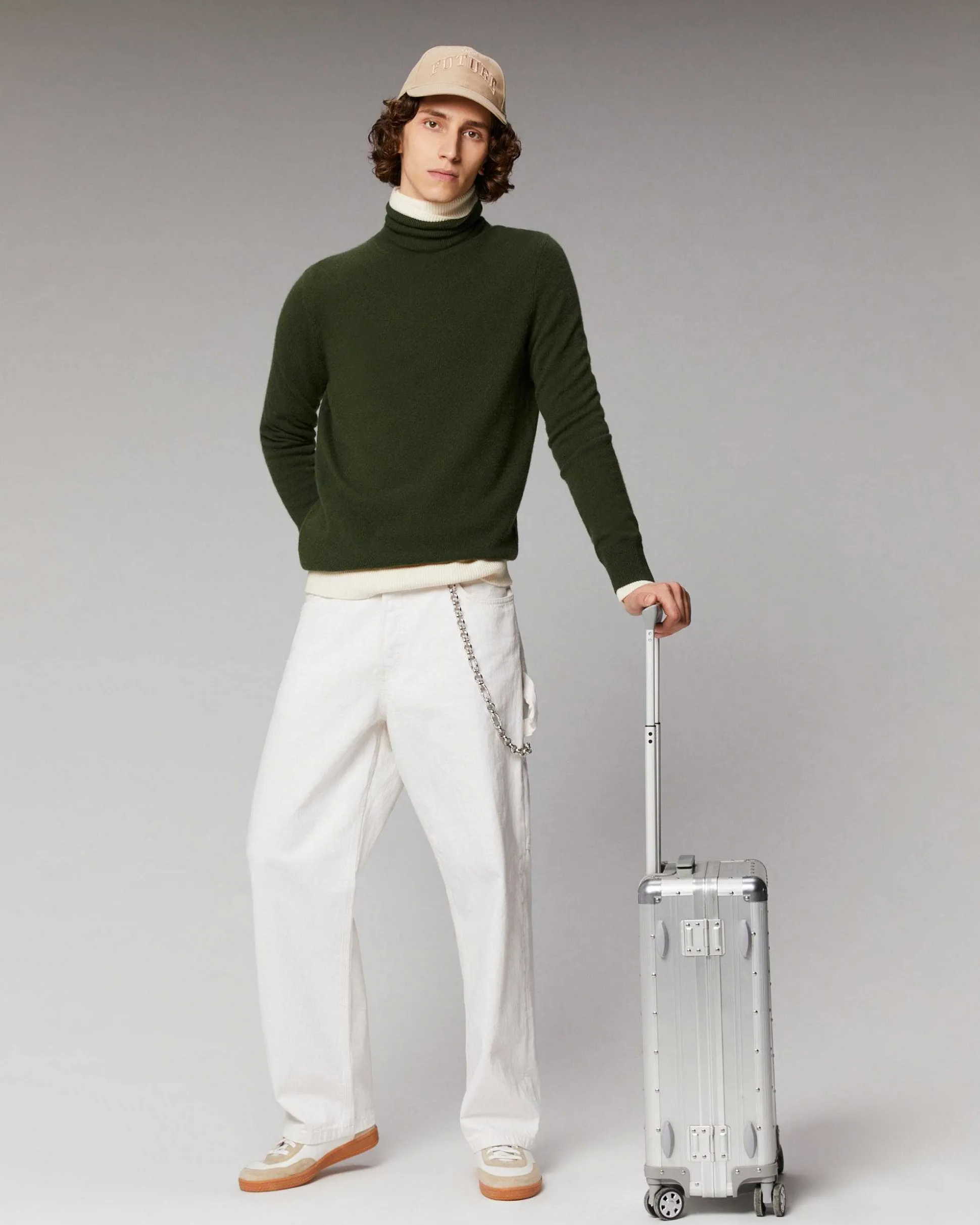 Pull Col Roule Basique