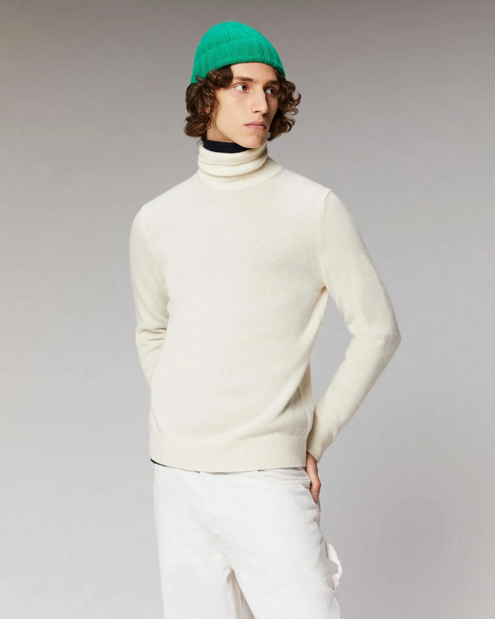 Pull Col Roule Basique Epais