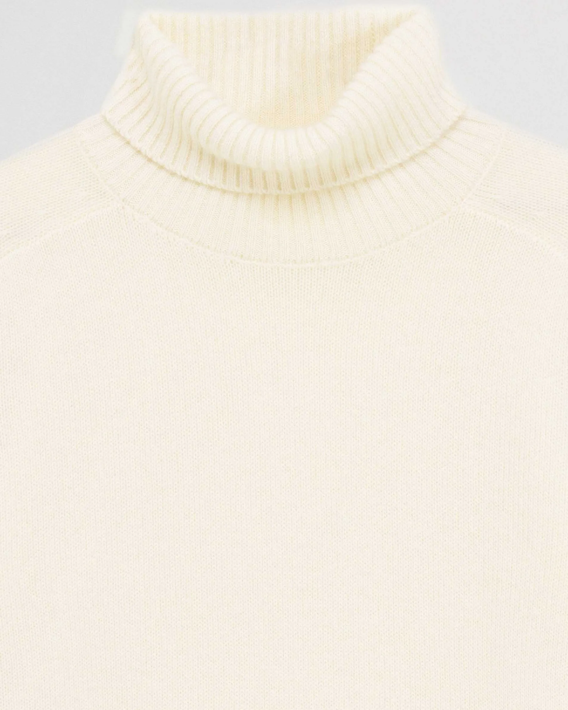 Pull Col Roule Manches Marteau