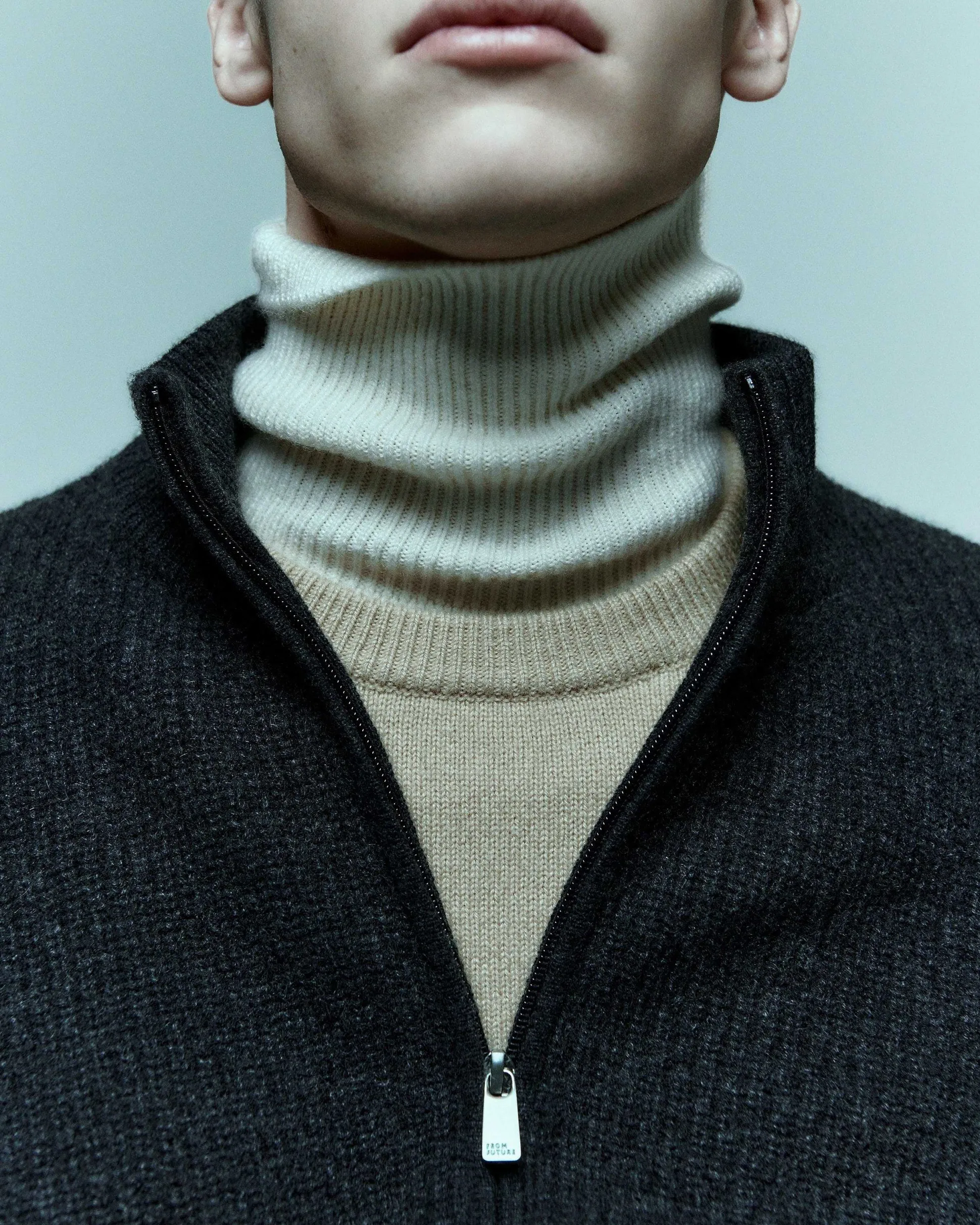 Pull Gilet A Cotes Zippe