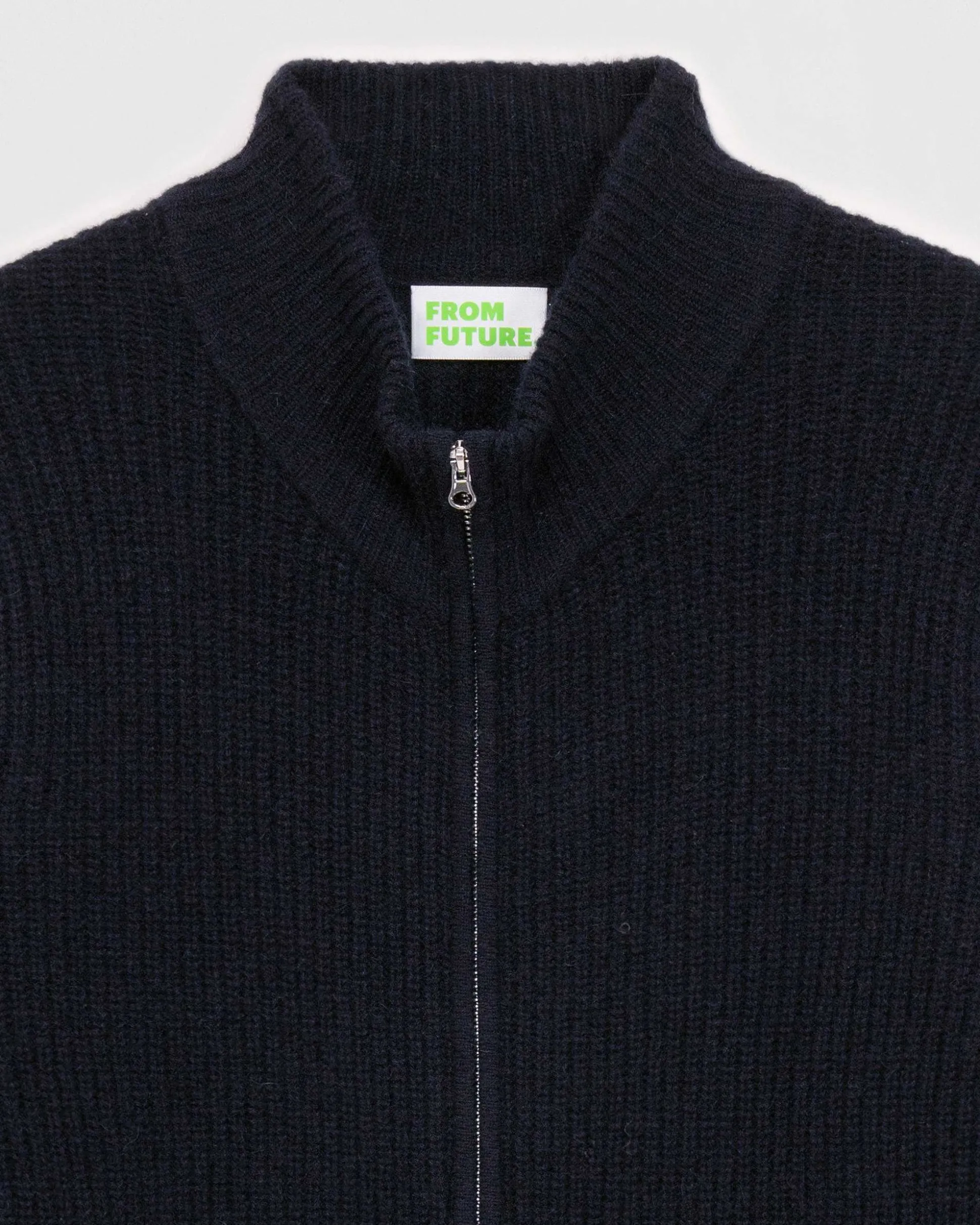 Pull Gilet A Cotes Zippe