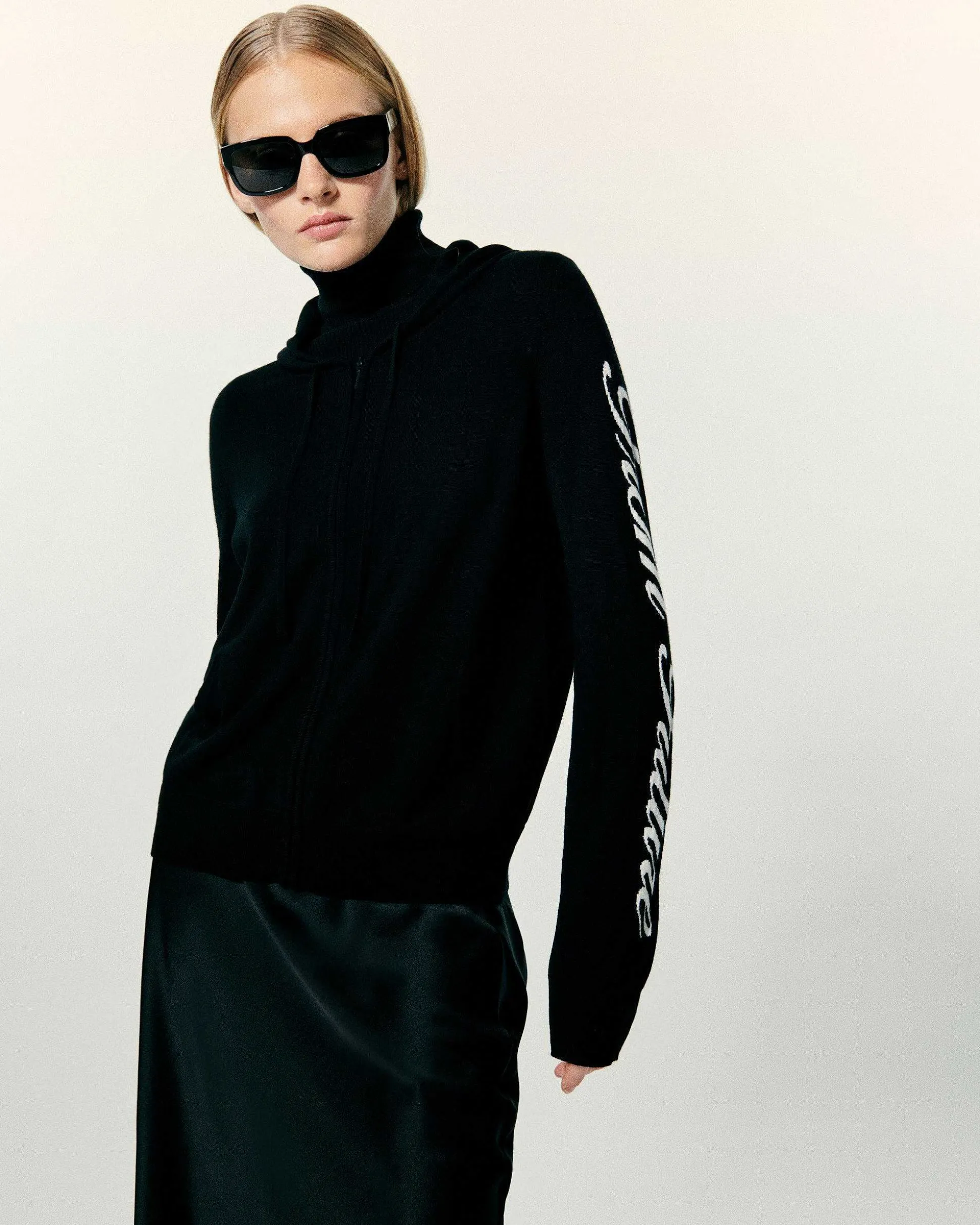 Pull Hoodie From Future Manches