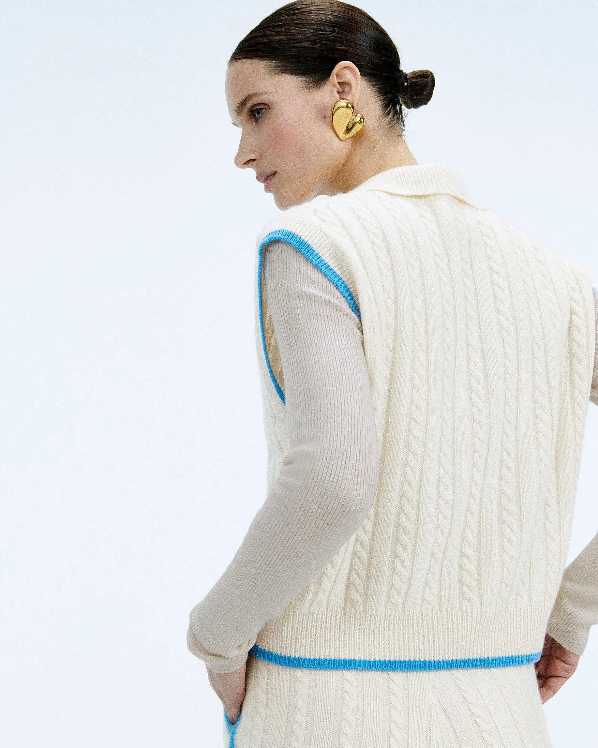 Pull Sans Manche Torsades Future